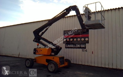 Plataforma automotriz articulada Manitou