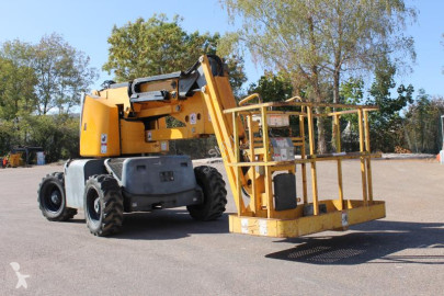 Nacelle automotrice articulée Haulotte