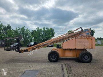 Nacelle automotrice JLG