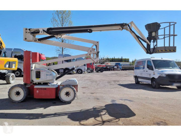 Nacelle automotrice articulée