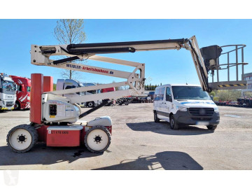 Nacelle automotrice articulée