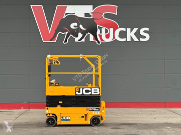 Pojízdná plošina JCB nový