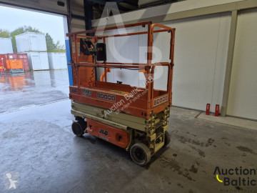 Selvkørend lift JLG