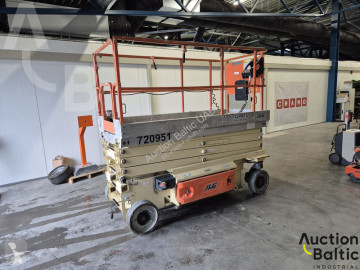 Selvkørend lift JLG