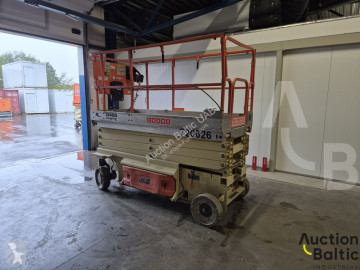 Selvkørend lift JLG