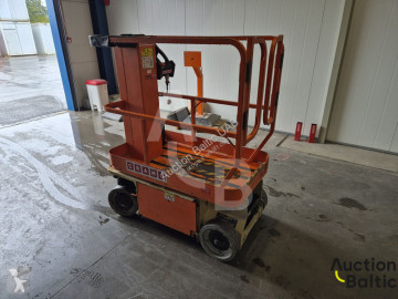 Selvkørend lift JLG