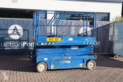 Plataforma automotriz tesoura UpRight