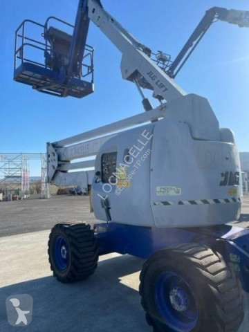 JLG