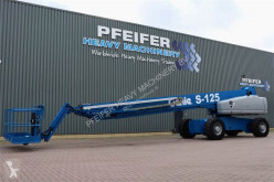 Genie S-125 plataforma automotriz usada