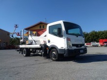 Plataforma elevadora Multitel MX225 camión con cesta elevadora articulada usada