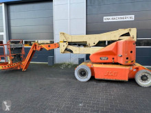 Plataforma elevadora JLG E400AJPN plataforma automotriz usada