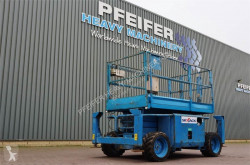 自推进式升降机 Skyjack SJ6826RT Diesel, Drive, 9.9m Working Height, R