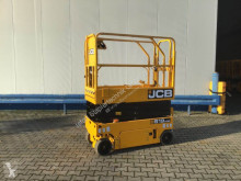 Plataforma elevadora JCB S1930 usada