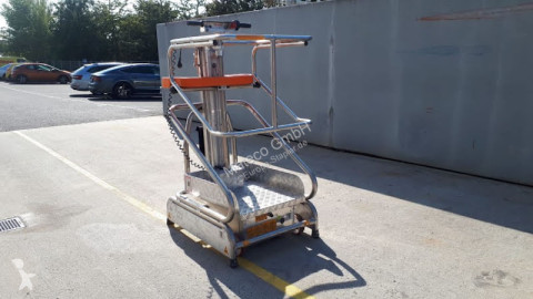 Plataforma elevadora Faraone ELEVAH 40 MOVE plataforma remolcable usada