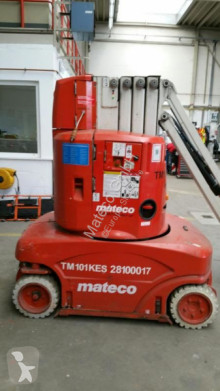 JLG TOUCAN 1010 plataforma automotriz Mástil vertical usada