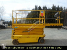 Nacelle automotrice nc Scheren- Arbeitsbühne Iteco IT 10122, AH 12 m