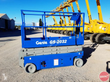 Genie GS-2032 használt Ollós emelő önjáró kosaras emelő