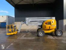 Plataforma elevadora JLG 450 AJ usada