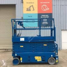 Nacelă autopropulsată cu platforma tip foarfece Genie GS3232