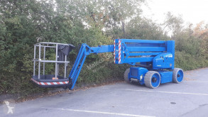 Nacelle automotrice articulée Niftylift HR17NE
