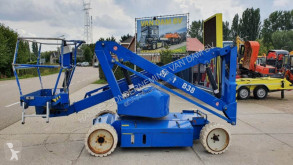Plataforma elevadora plataforma automotriz articulada UpRight AB38 good working machine