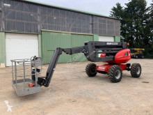 Plataforma elevadora Manitou 180 ATJ plataforma automotriz articulada telescópica usada