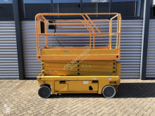 Haulotte Compact 12 hoogwerker schaarhoogwerker 2008 nacelle automotrice occasion