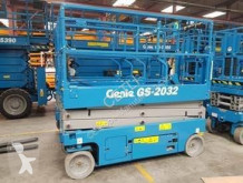 Genie GS-2032 GS2032 nieuw zelfaandrijvende hoogwerker Schaarhoogwerker