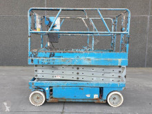 منصة تلسكوبية منصة تلسكوبية ذاتية الحركة Genie GS-2646