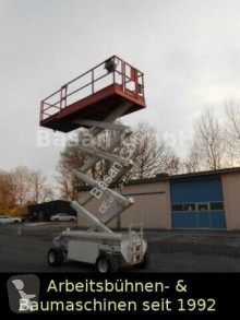 Hollandlift X105 DL4WD/P gebrauchte selbstfahrende Arbeitsbühne Scherenbühne