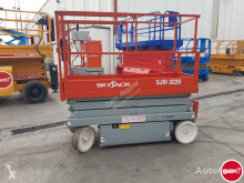 Skyjack SJIII-3220M plataforma automotriz de tijeras usada