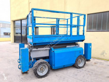 منصة تلسكوبية منصة تلسكوبية ذاتية الحركة منصة مقصية Genie GS 3268RT 4WD