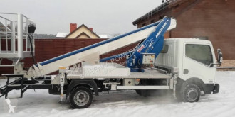 Plataforma elevadora Nissan Cabstar plataforma automotriz usada