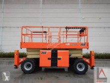 Nacelle automotrice Plate-forme ciseau JLG 330LRT