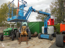 Nacelle automotrice articulée Genie Z 34/22 diesel 4x4 gereserveerd