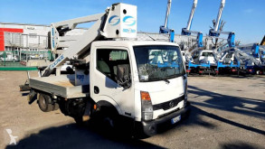 Nacelle sur porteur articulée Socage DA320