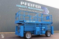 Plataforma elevadora Genie GS-4390RT plataforma automotriz usada