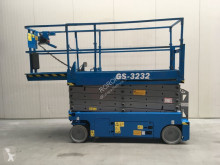 Pojízdná plošina Genie GS-3232