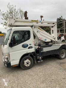 Plataforma elevadora camión con cesta elevadora articulada telescópica Palfinger P 160 A