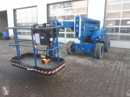 nacelle automotrice articulée Niftylift