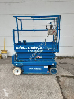 Nacelă autopropulsată cu platforma tip foarfece Skyjack SJIII 3219