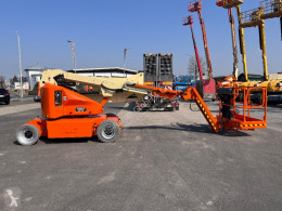 JLG