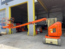 JLG