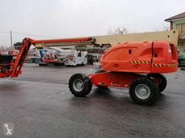 JLG