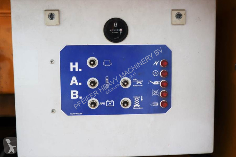 منصة تلسكوبية HAB S195-24 D4WDS Diesel, 4x4...