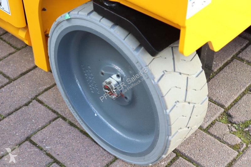 Vysokozdvižná plošina Haulotte Compact 10N...