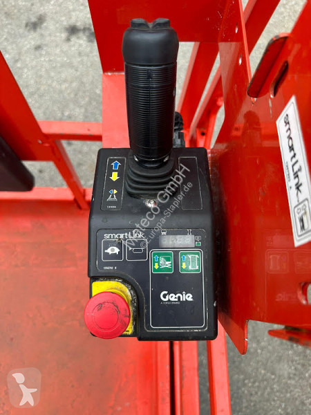 منصة تلسكوبية Genie GS-2646