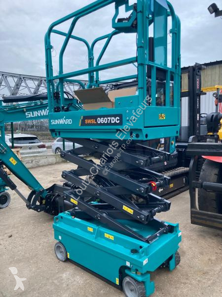 Piattaforma aerea Sunward  SWSL0607DC