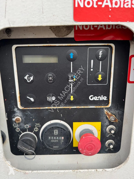 Nacelle Genie Hoogwerker Schaarhoogwerker...
