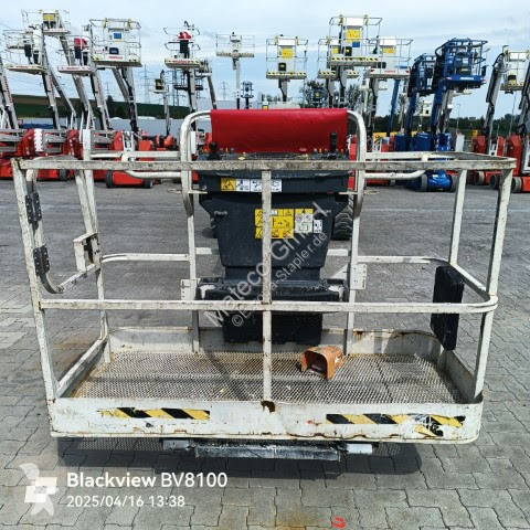 Piattaforma aerea JLG